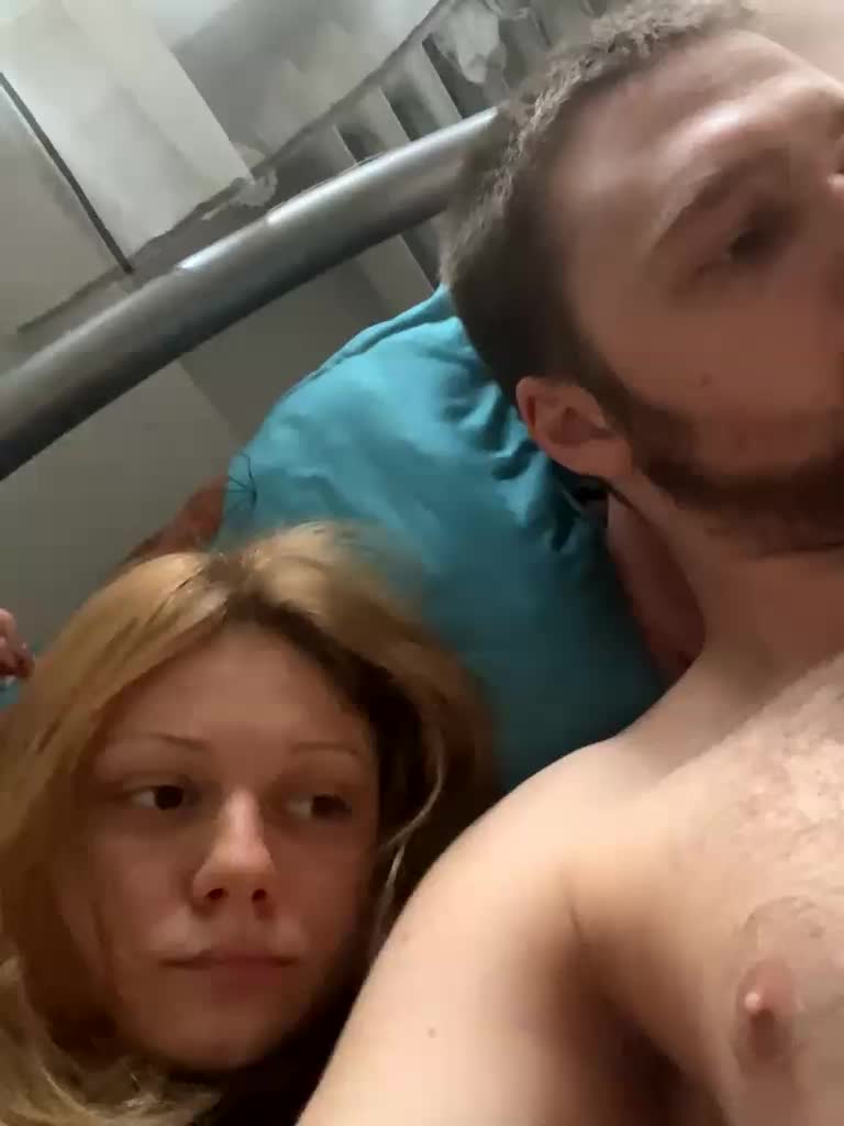 VixyVee Adult Chat December 24, 2025