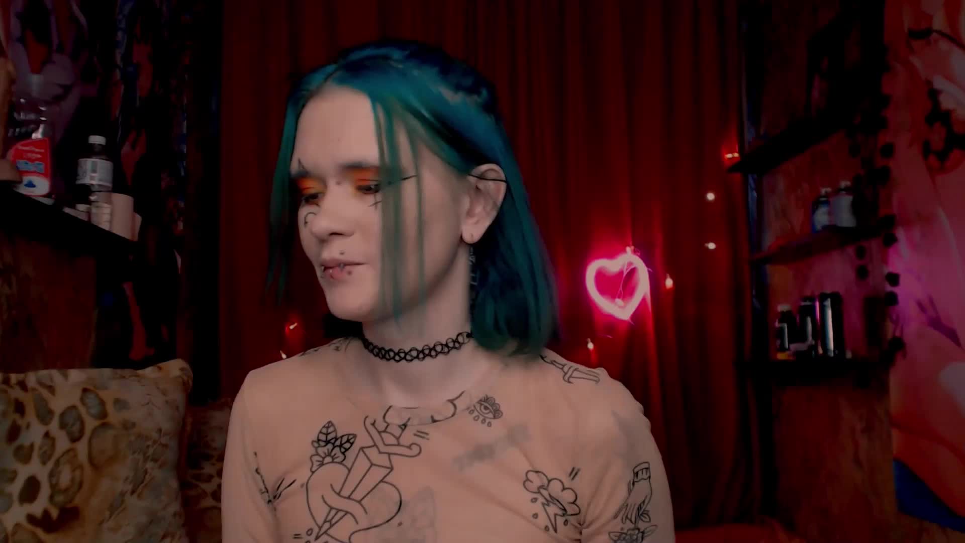 Velvet-and-Venom Adult Chat December 24, 2025