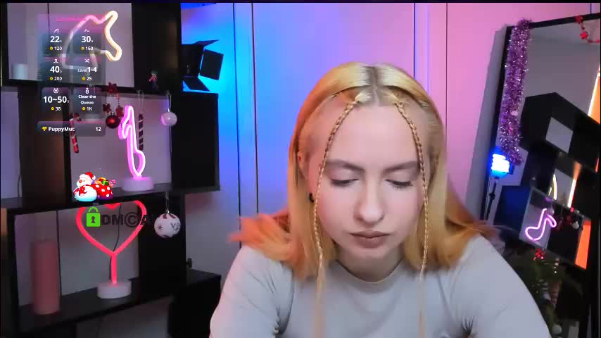 mila_glow Adult Chat December 24, 2025