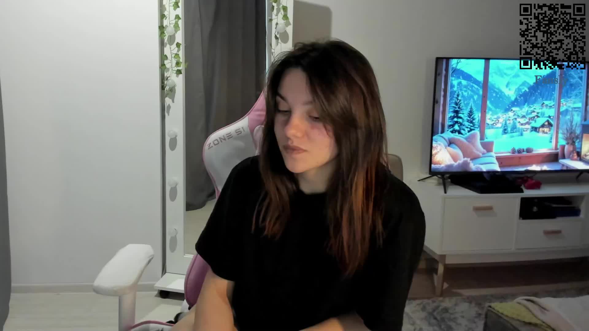 _EUPHORIA_ Adult Chat December 24, 2025