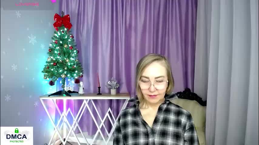 queen_a_n_i Adult Chat December 24, 2025