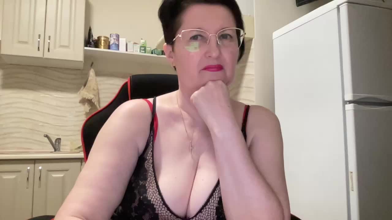 HotMilfPussy Adult Chat December 24, 2025