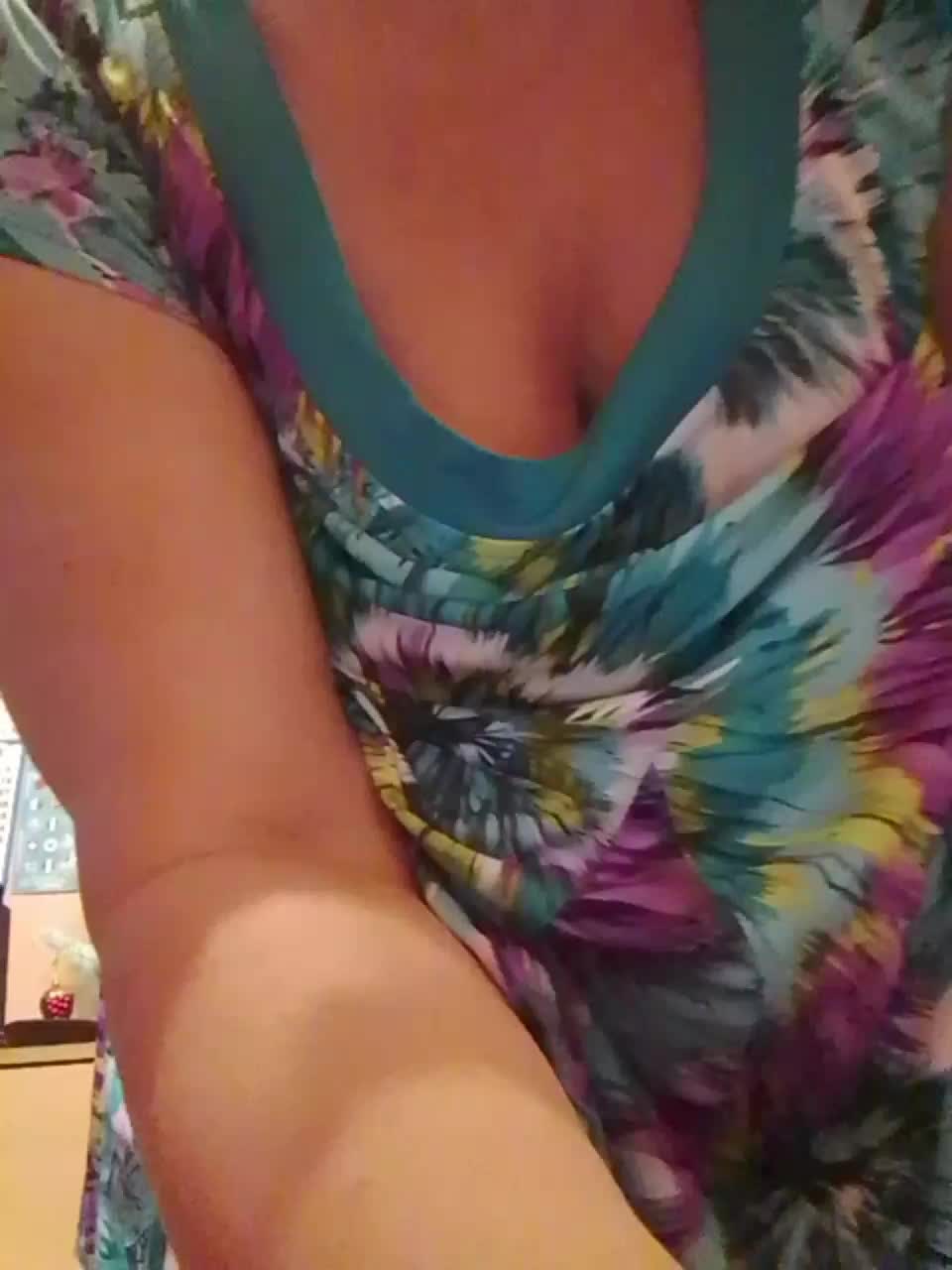 EVIL_TITS Adult Chat December 24, 2025