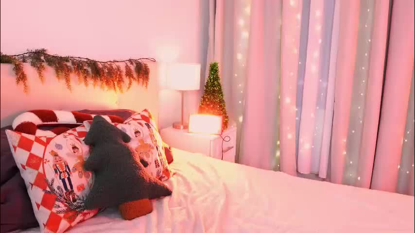 fiamoor Adult Chat December 24, 2025