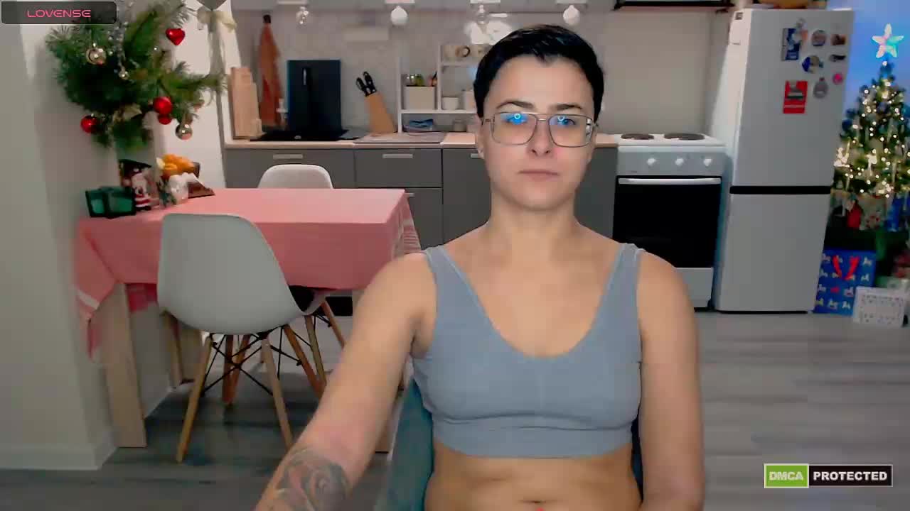 Sashanotfound Adult Chat December 25, 2025