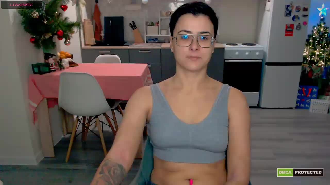 Sashanotfound Adult Chat December 25, 2025