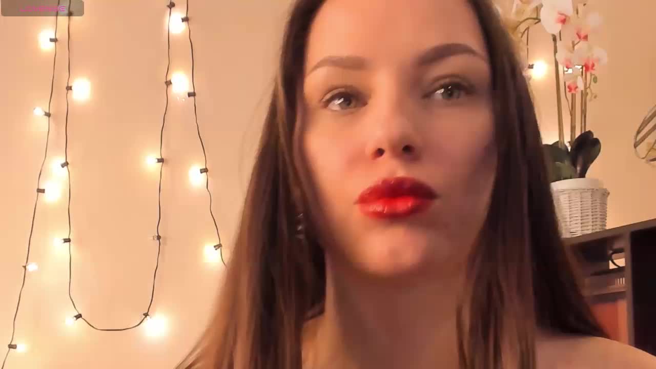 AliceWorall Adult Chat December 24, 2025