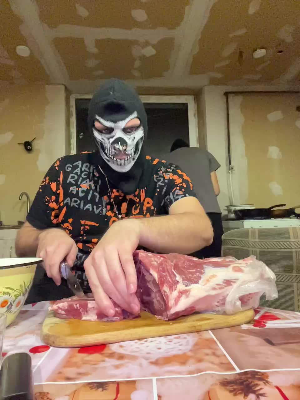 AHAHAC_HAXPEH_B_yHuTa3 Adult Chat December 25, 2025