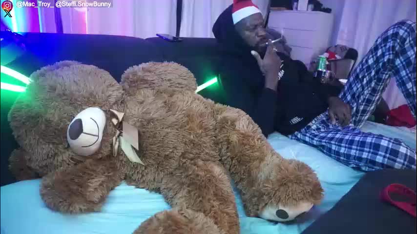 mac_troy Adult Chat December 25, 2025