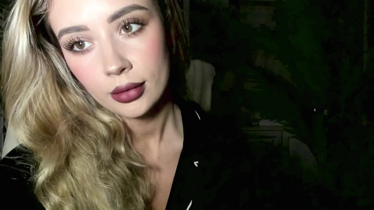 AnnaPopy Adult Chat December 25, 2025