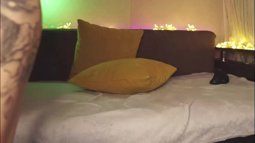 llittle_mi Adult Chat December 25, 2025