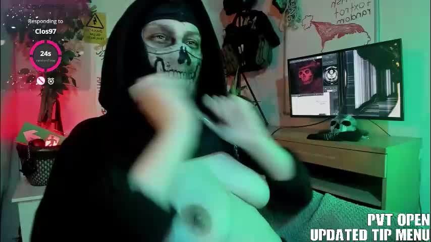 cos_operator Adult Chat December 25, 2025