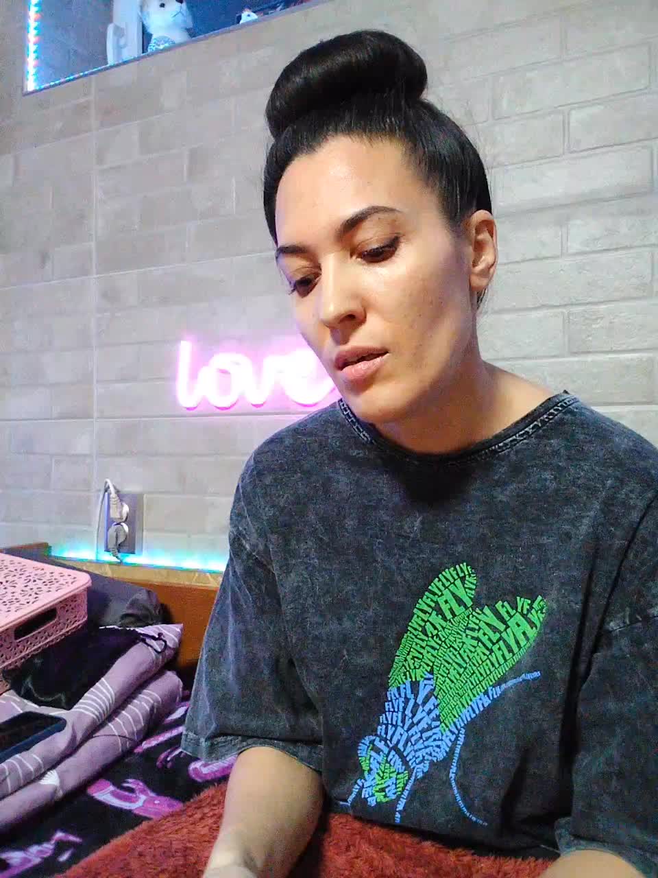 Marina4Love Adult Chat December 25, 2025