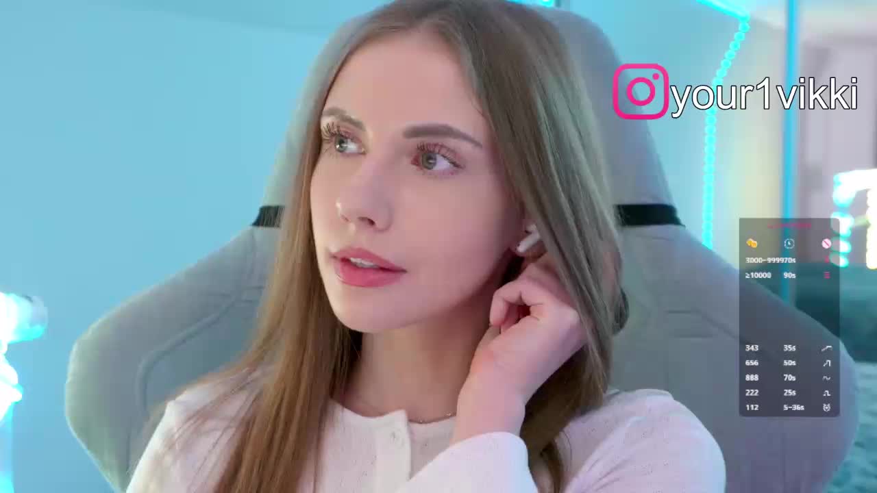 VikkiExtraCheese Adult Chat December 25, 2025