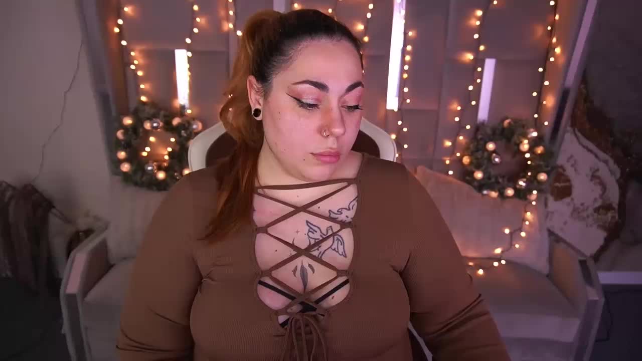 AmazonkaStarrr Adult Chat December 25, 2025