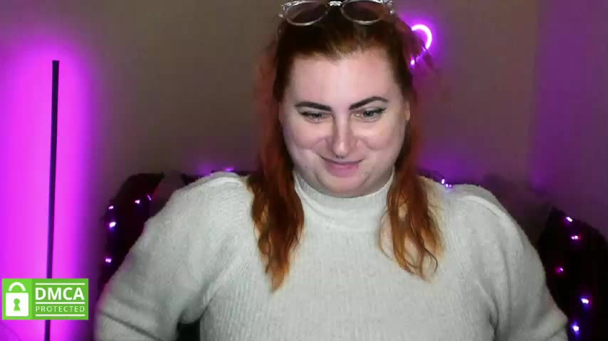 Aliciaredluv Adult Chat December 25, 2025
