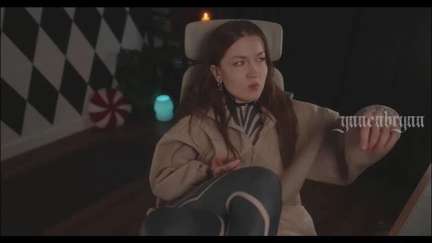 ynnenbrynn Adult Chat December 25, 2025