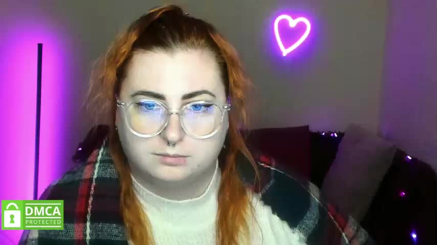 Aliciaredluv Adult Chat December 25, 2025