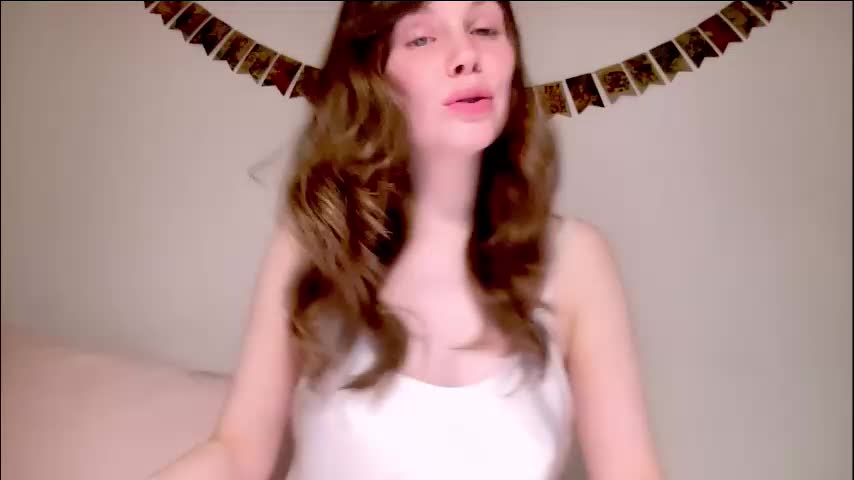 nikki_mi Adult Chat December 25, 2025