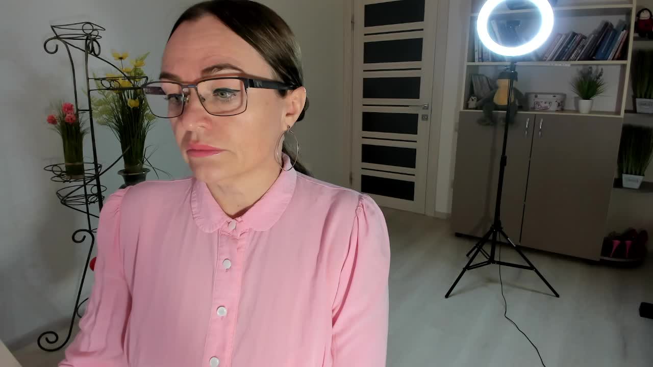 -Michelle- Adult Chat December 25, 2025