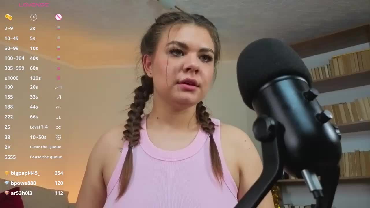 MiaMoonn Adult Chat December 25, 2025