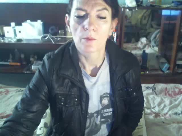 alianna200 Adult Chat December 25, 2025