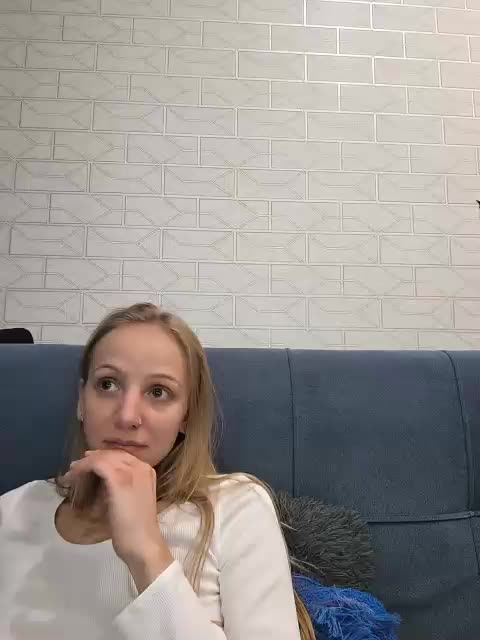 GORIGLAZ Adult Chat December 25, 2025