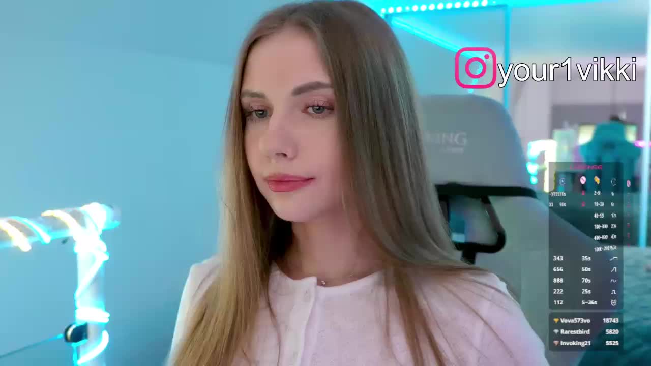 VikkiExtraCheese Adult Chat December 25, 2025