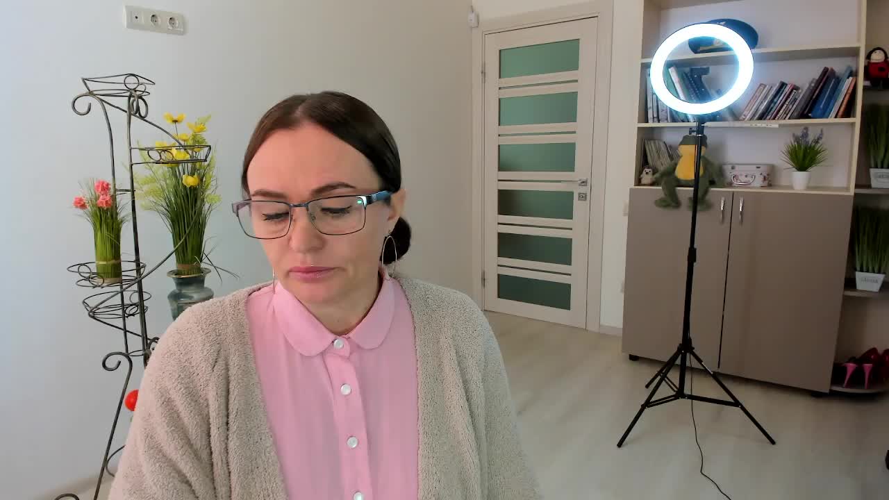 -Michelle- Adult Chat December 25, 2025