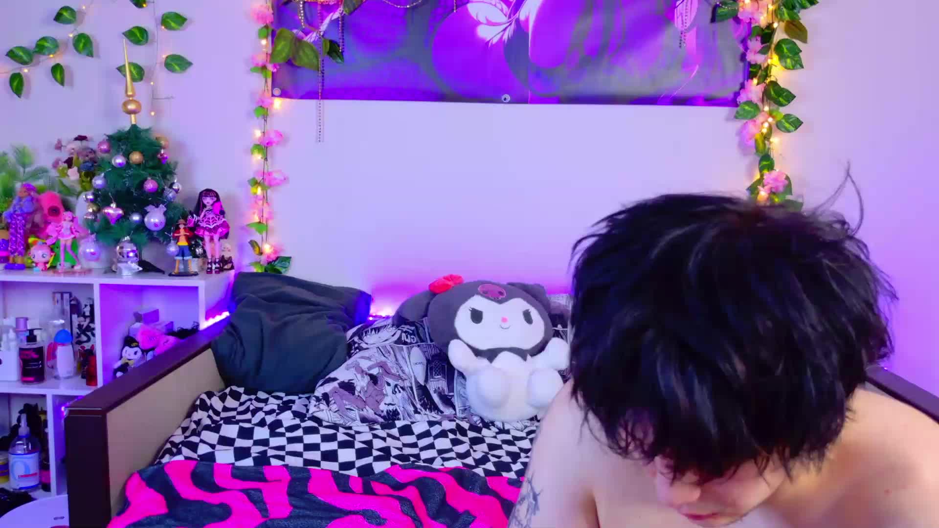 Night-angell Adult Chat December 25, 2025