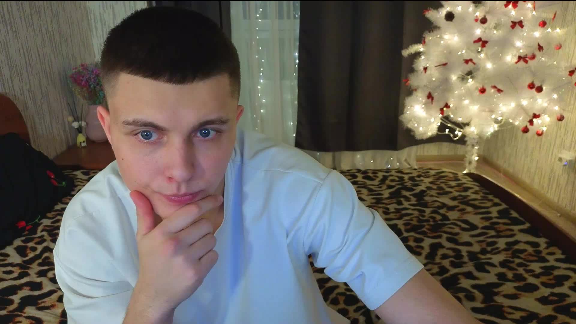 DenisSofia Adult Chat December 25, 2025