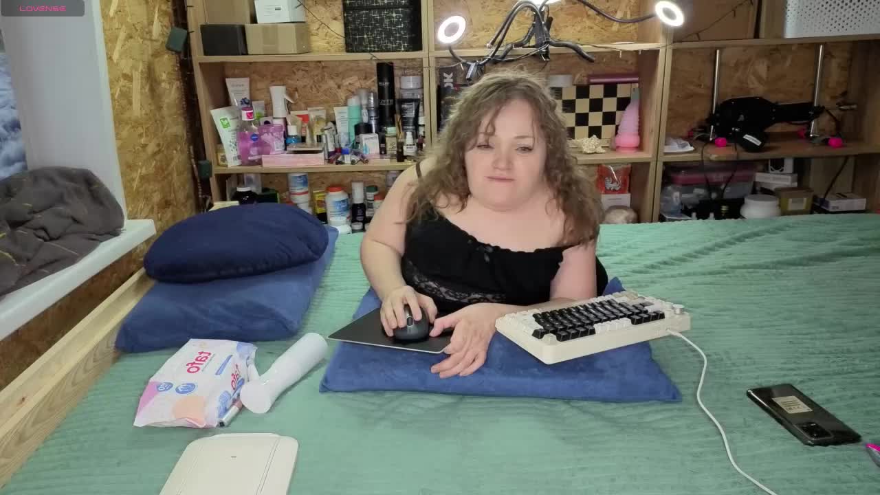 MiniNatali Adult Chat December 25, 2025