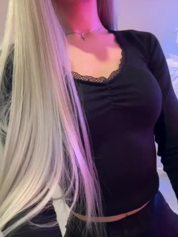 PauLiiine Adult Chat December 25, 2025