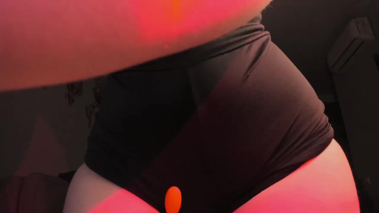 EmmaWise2211 Adult Chat December 25, 2025