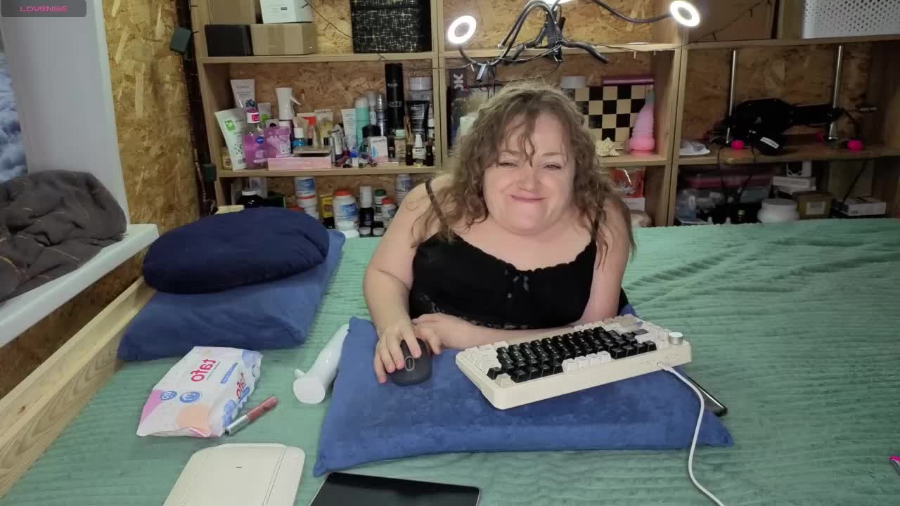 MiniNatali Adult Chat December 25, 2025