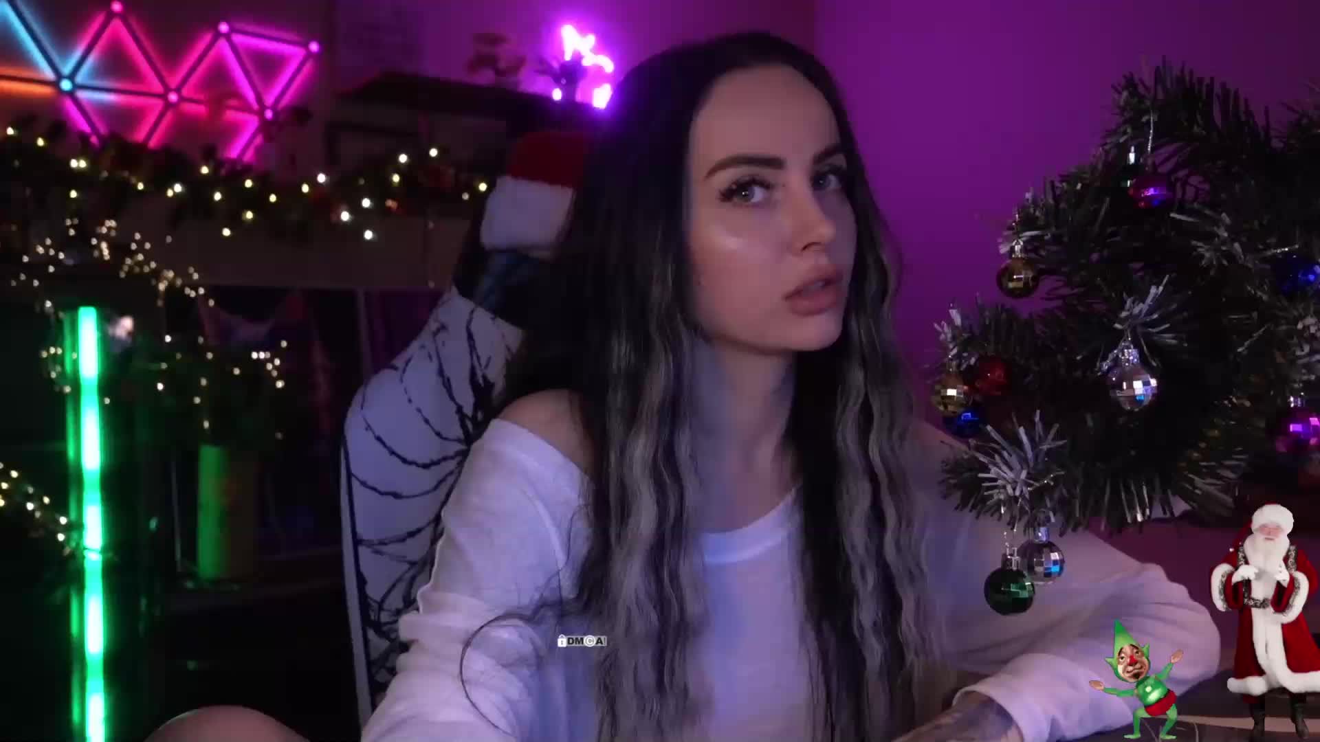 AmaReda Adult Chat December 25, 2025