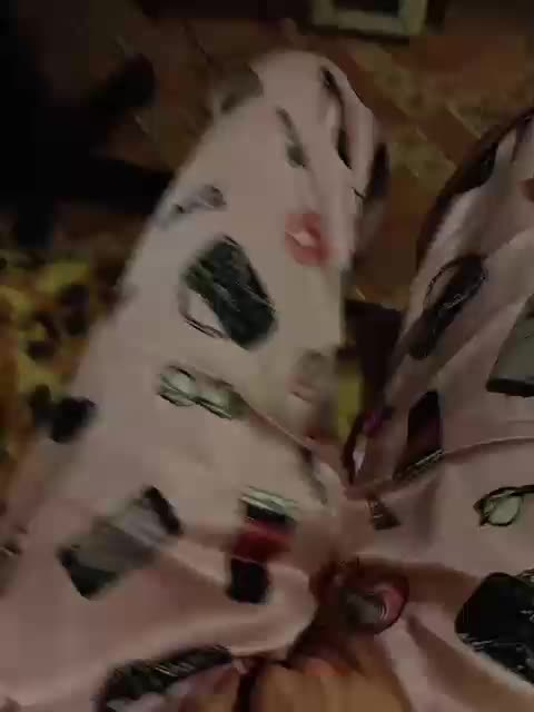 ZaraSss Adult Chat December 25, 2025