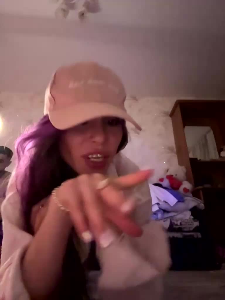 VIP17CoupleDream Adult Chat December 26, 2025