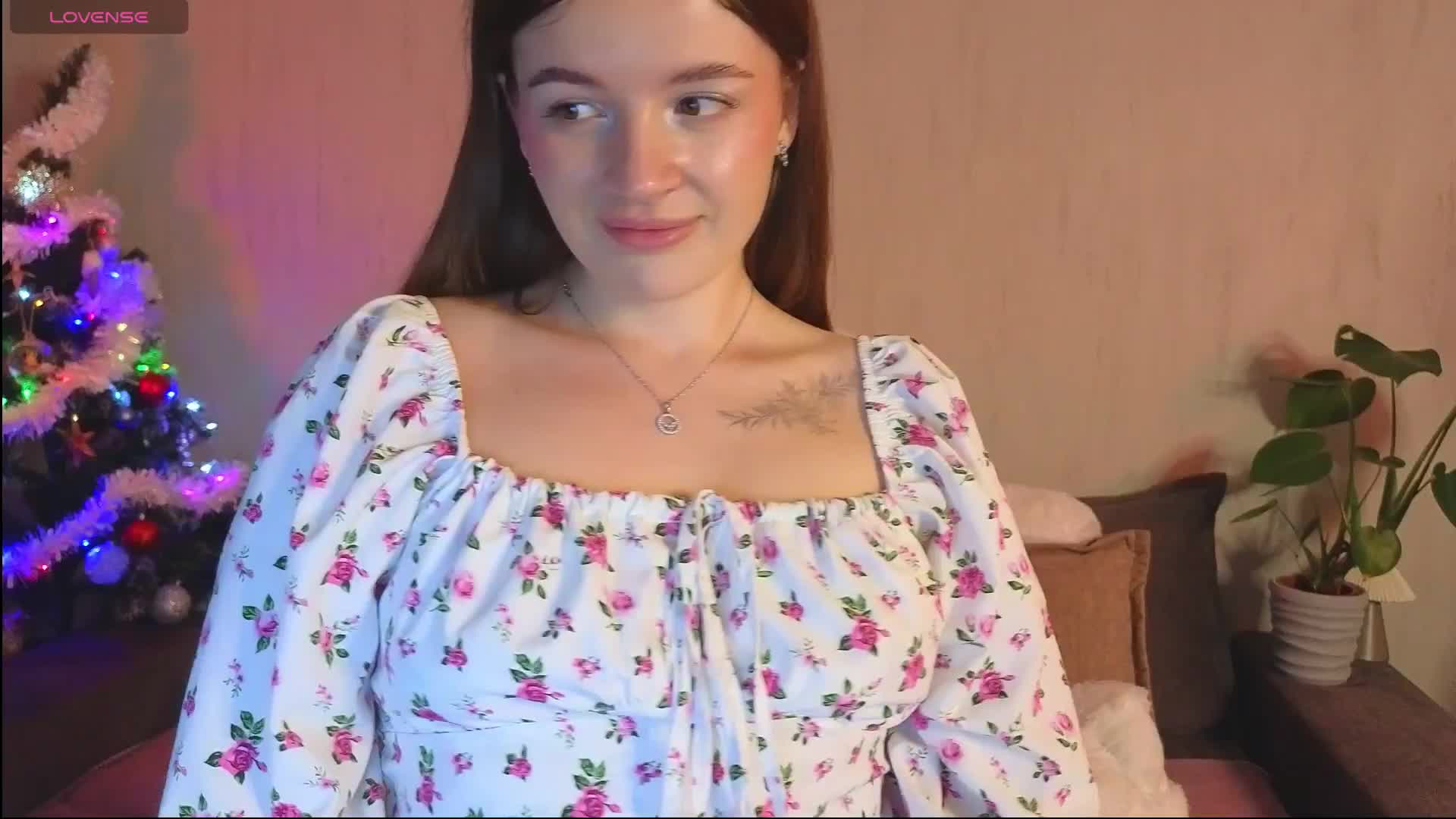 Rosalinelov Adult Chat December 26, 2025