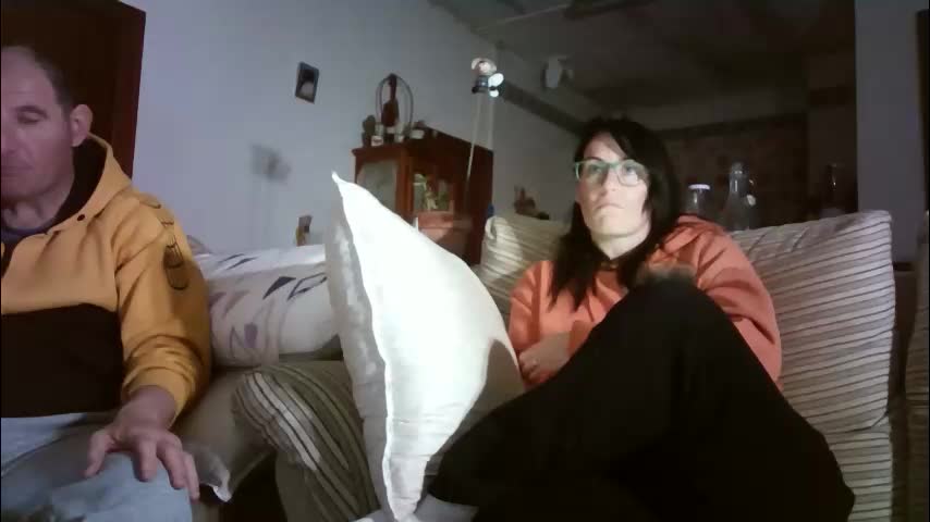 lolahueso Adult Chat December 26, 2025