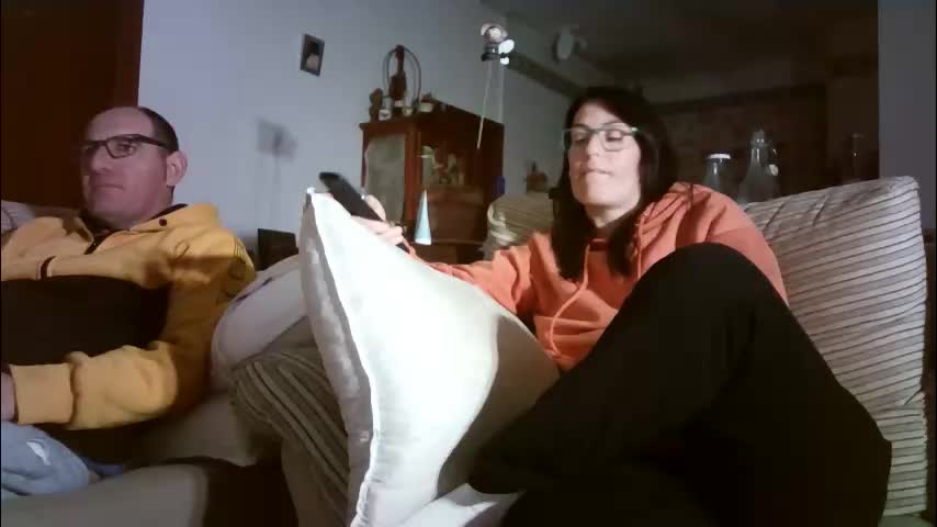 lolahueso Adult Chat December 26, 2025