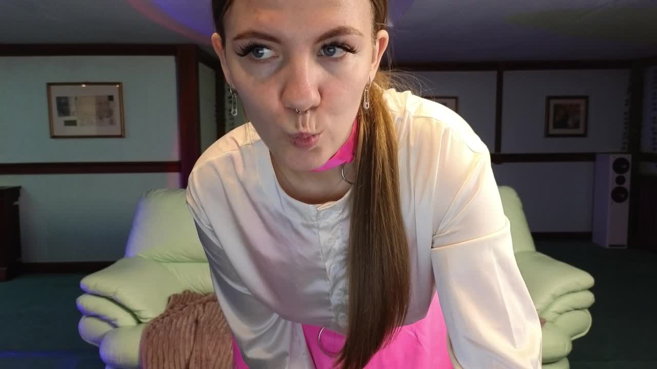 KiraRustle Adult Chat December 26, 2025