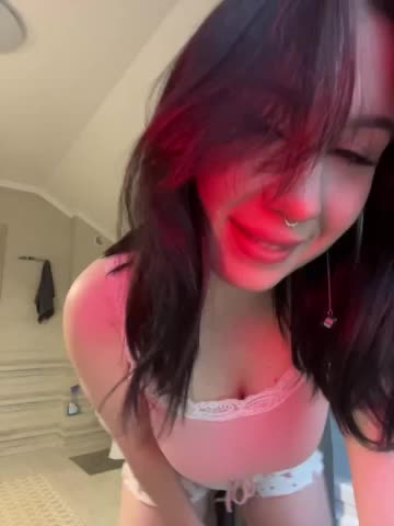 CurvyWoman- Adult Chat December 26, 2025