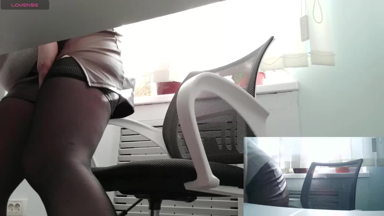 Lyalya7771 Adult Chat December 26, 2025