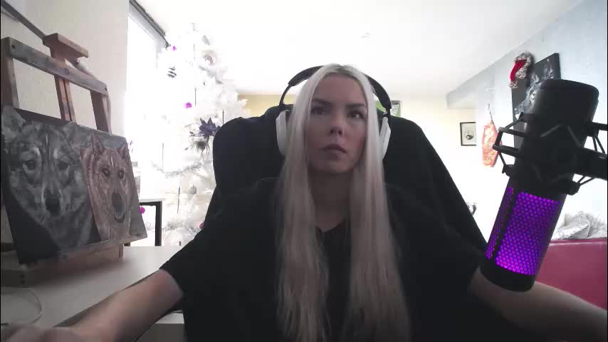 tinykylie Adult Chat December 27, 2025