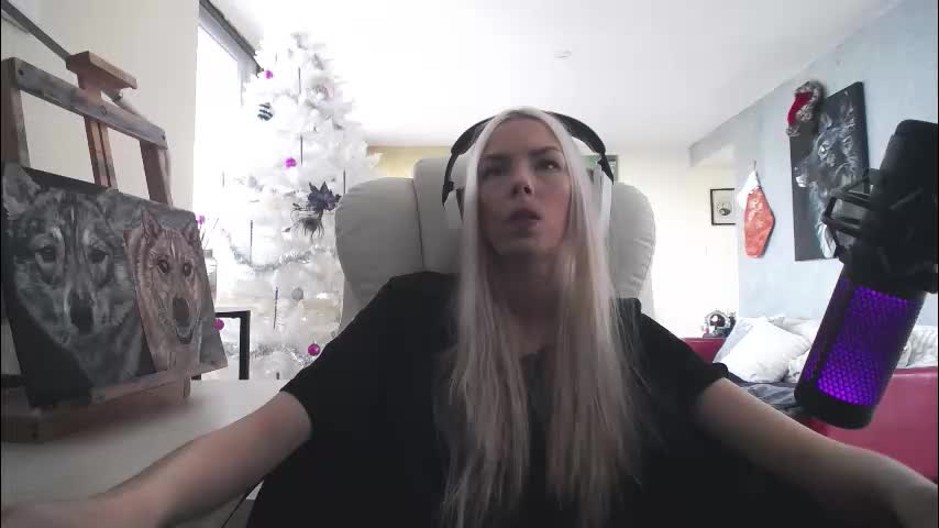 tinykylie Adult Chat December 27, 2025