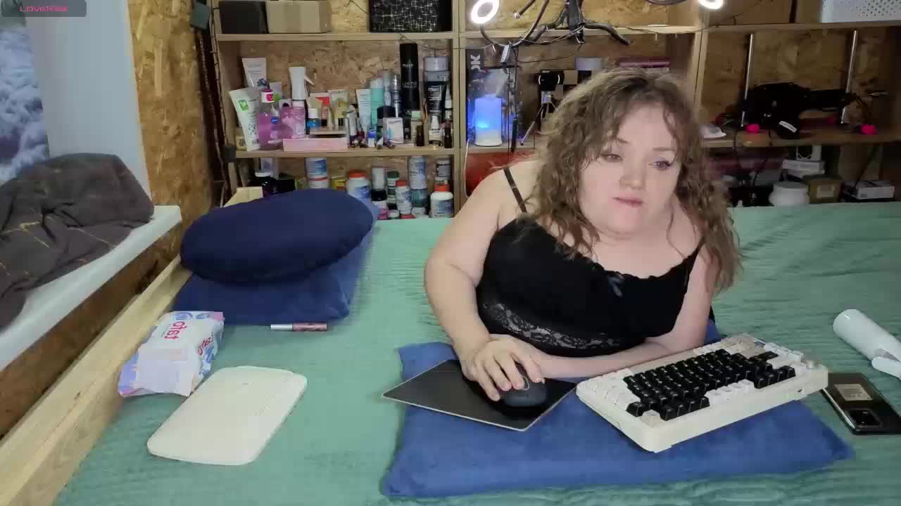 MiniNatali Adult Chat December 27, 2025