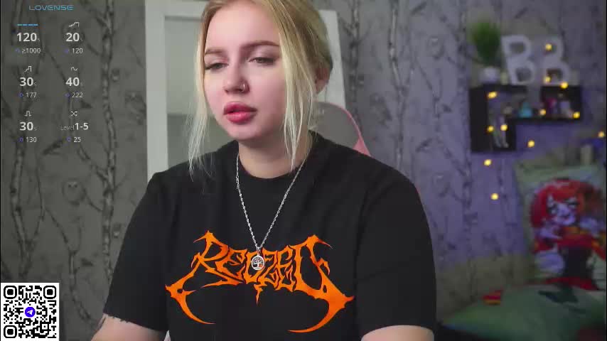 moon_valkyriie Adult Chat December 27, 2025