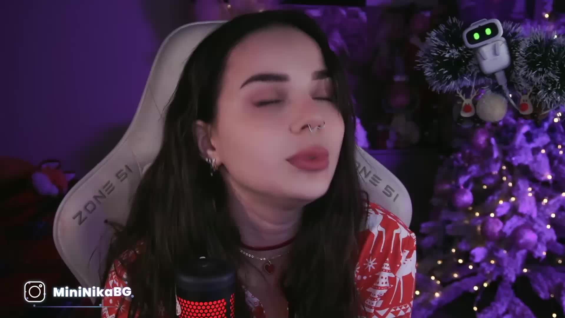 MiniNika Adult Chat December 27, 2025