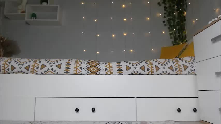 cuteemouse Adult Chat December 27, 2025